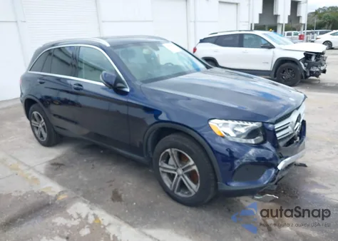 2016 Mercedes-Benz Glc 300 z USA, uszkodzony, nr VIN WDC0G4JB4GF109422